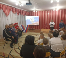Интерактивная гостиная «Герои рядом с нами…» Интерактивная гостиная «Герои рядом с нами…».